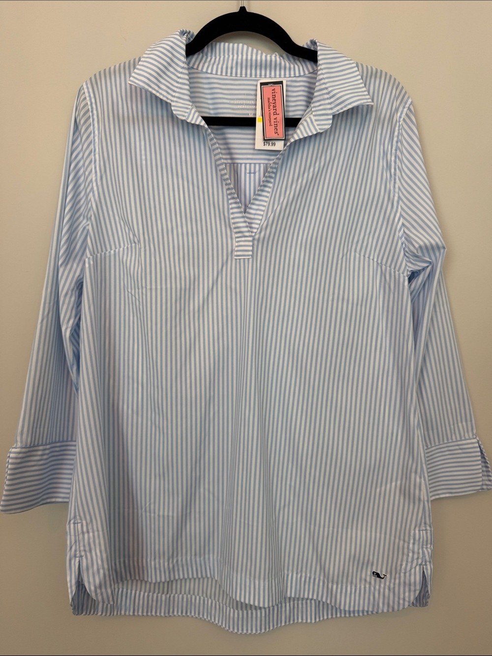 Vineyard Vines women’s Light Blue & White Striped Performance Cover up size M